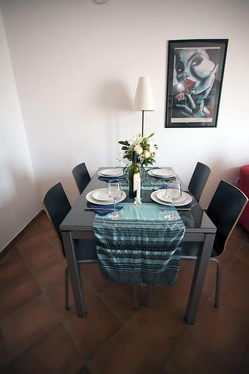 Penthouse Paulina - Large Sunny Terrace - Seaview - 250M To Beach And Restaurants - Free Parking - Trogir And Ciovo - 15 Minutes To Airport
