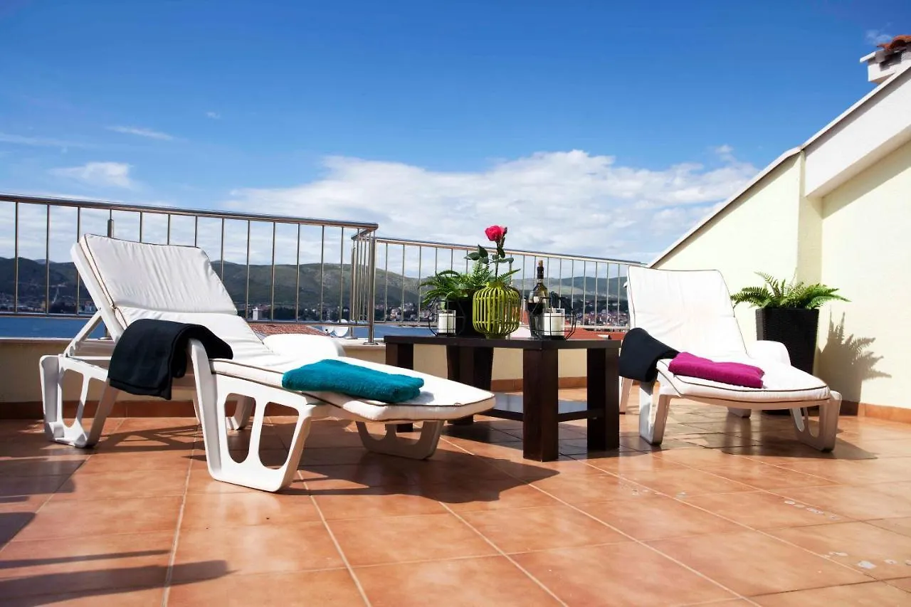 Penthouse Paulina - Large Sunny Terrace - Seaview - 250M To Beach And Restaurants - Free Parking - Trogir And Ciovo - 15 Minutes To Airport contacts